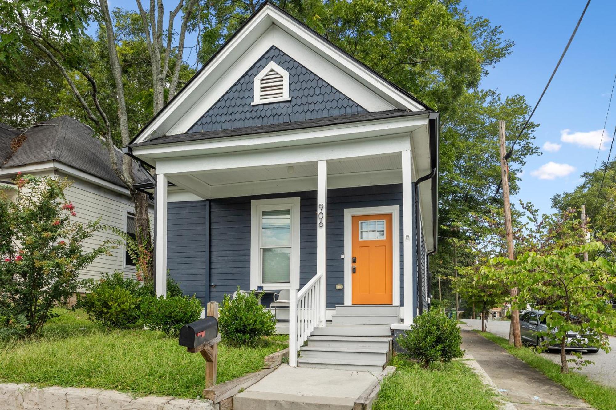 3 Bedroom House With Parking, Wi-fi And Washer-dryer Atlanta